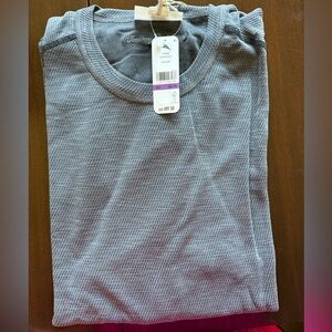 💯Tommy Bahama Flip sky long sleeve tee NWT